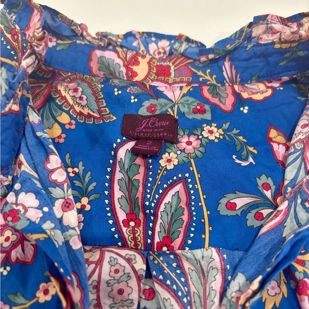 J. Crew Liberty Print Blouse size 2 blue paisley ruffle sleeveless layering - Picture 5 of 11